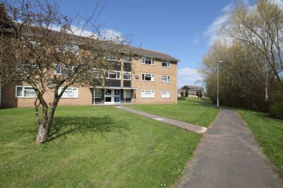 2 Bedroom Flat